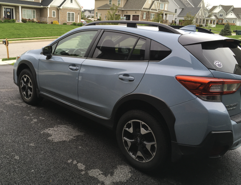 Photo 1 of 3 of 2019 Subaru Crosstrek 2.0i Premium